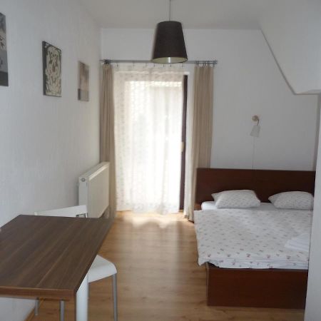 Ubytovanie City Apartman Martinske Hole Exterior photo