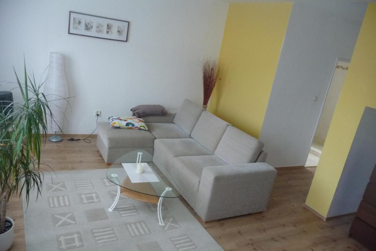 Ubytovanie City Apartman Martinske Hole Exterior photo